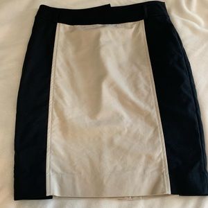 Black n Tan Ann Taylor skirt